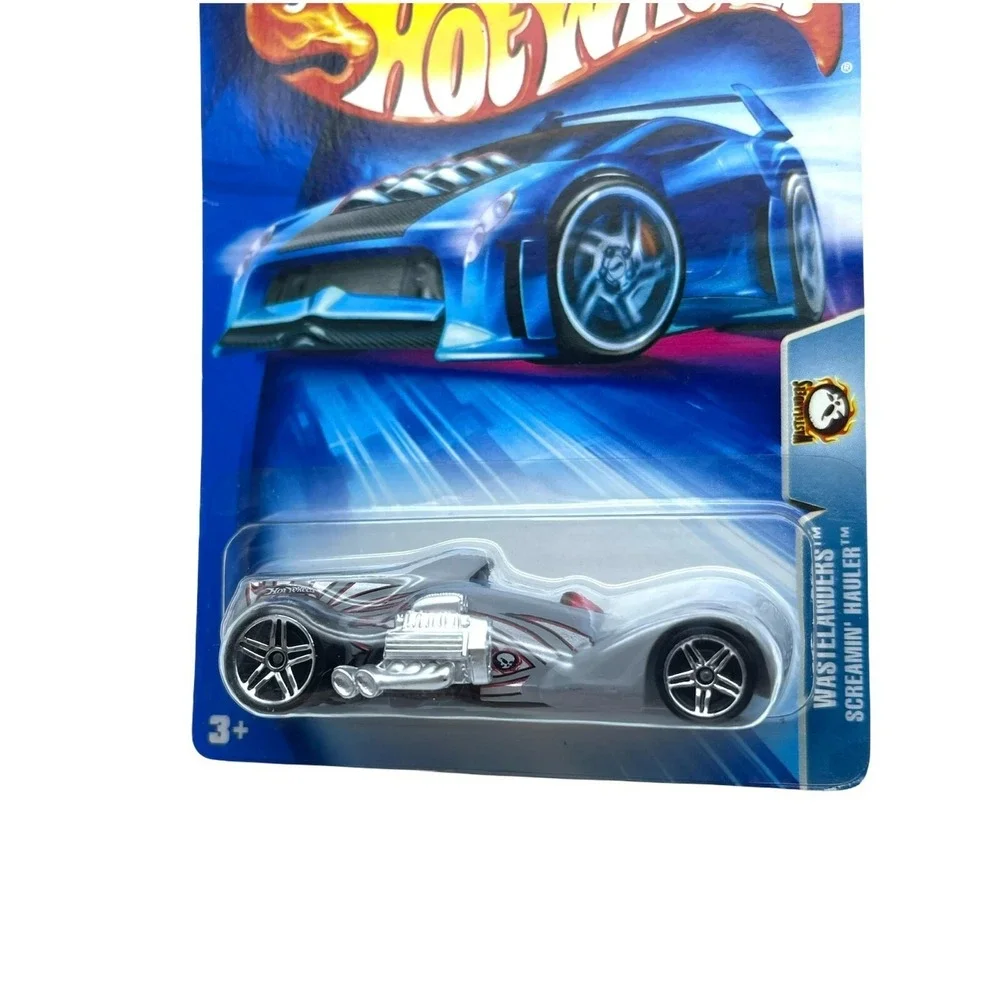 Hot Wheels Wastelanders Screamin' Hauler Car Gray Diecast 1/64 2004 #180